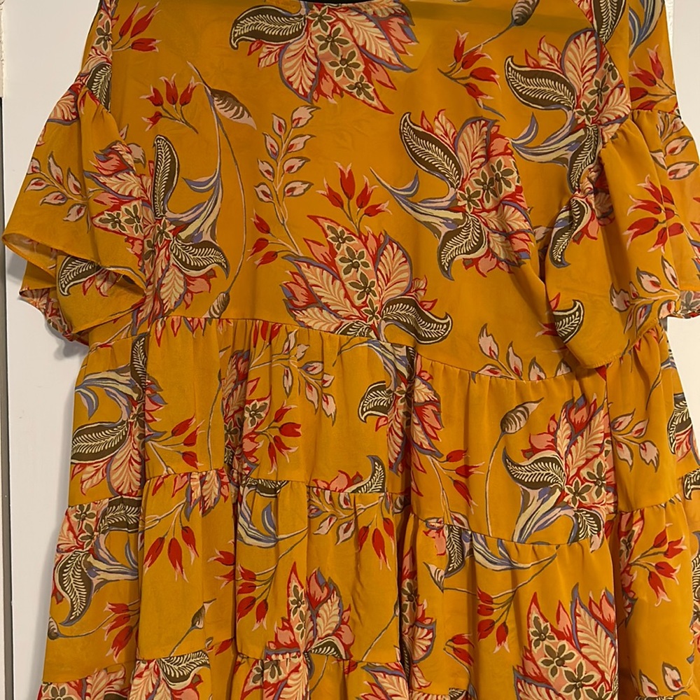 Mustard yellow floral top
